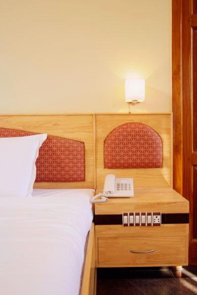 بونديتْشيري P R Pride Inn المظهر الخارجي الصورة